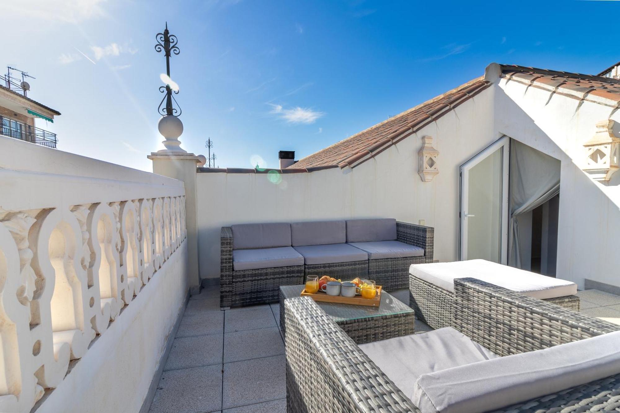 Nt Luxury Central Duplex With Terrace & Parking Málaga Dış mekan fotoğraf